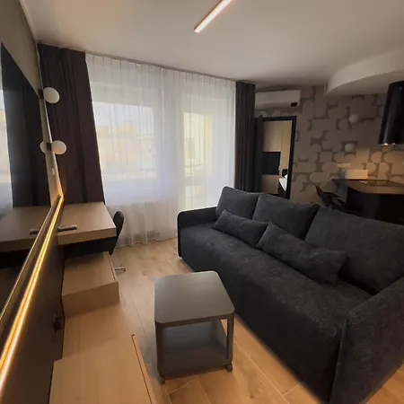 Апартаменти Bohaterow Kragujewca 6 *