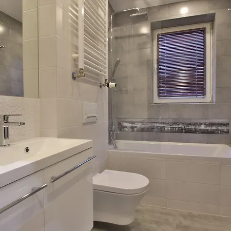 Bohaterow Kragujewca 6 Apartman