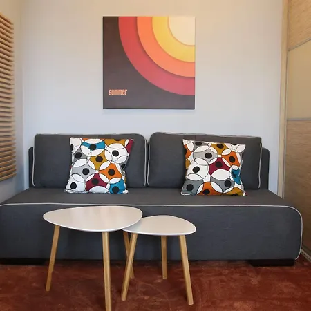 Bohaterow Kragujewca 6 Apartment