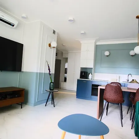 Bohaterow Kragujewca 6 Appartamento *