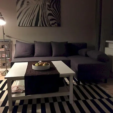Bohaterow Kragujewca 6 Apartment *