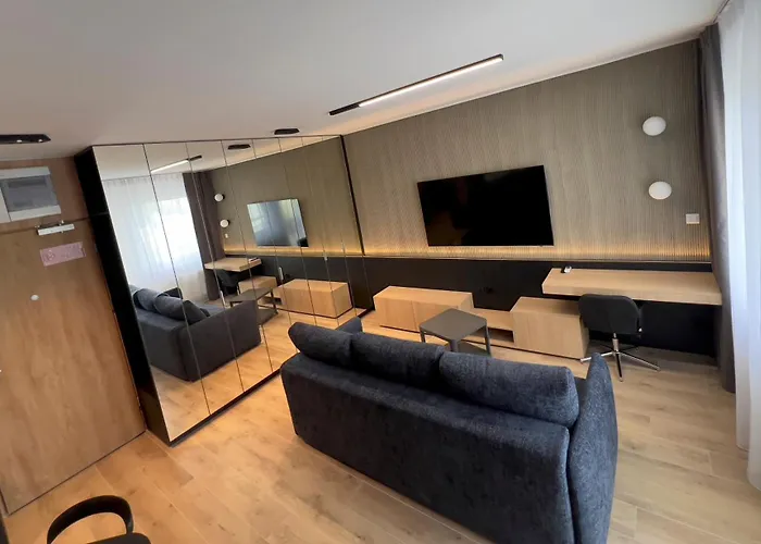 Bohaterów Kragujewca 6 Apartament *